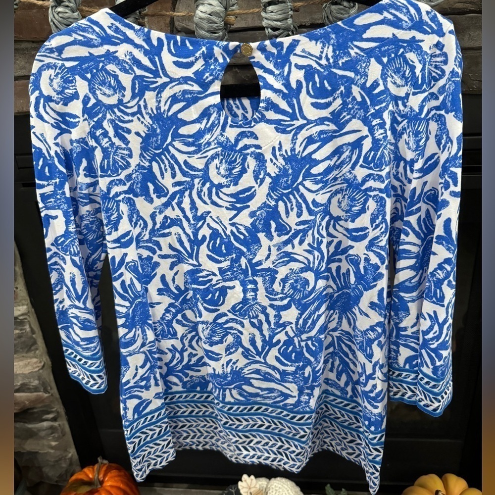 Lilly Pulitzer Waverly Top Blue White Lobster Size Small - Picture 3 of 4